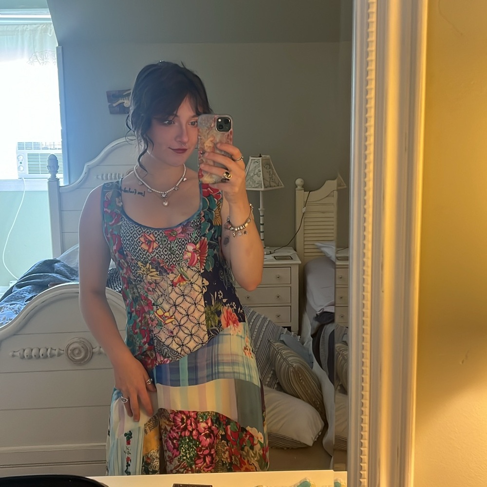 Hi, I’m sophie! Welcome to my shop🙂‍↕️💕🫂